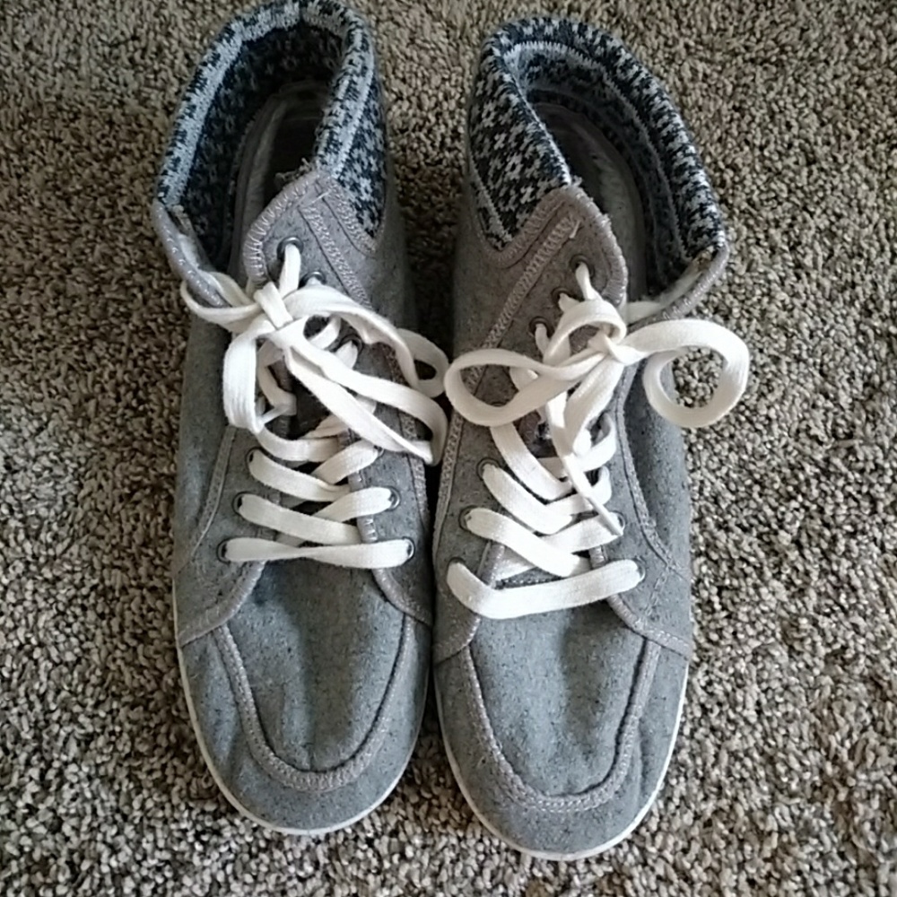 High Top Roxy's